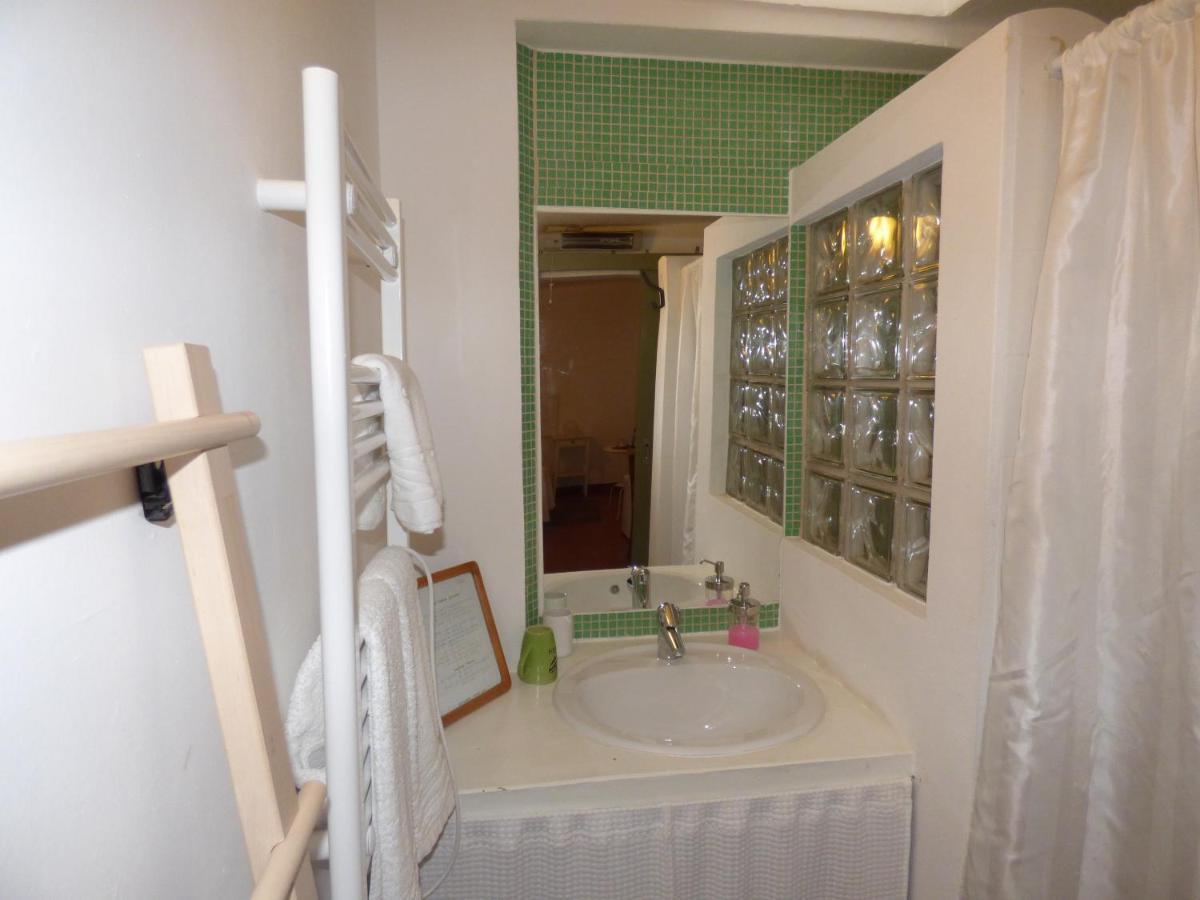 Solar Da Cumeada Bed & Breakfast Регуенгос де Монсараз Екстериор снимка